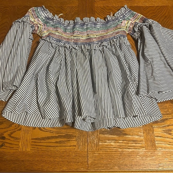 PETERSYN Davenport Smocked Off The Shoulder Striped Smocked Top M Bell Sleeves - Picture 13 of 16